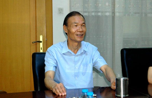 溧阳市代市长苏江华来GA黄金甲指导事情