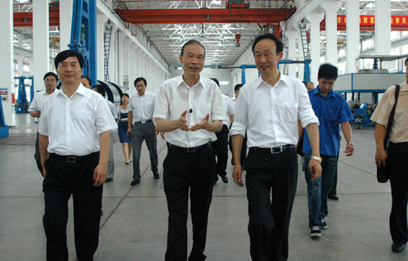 常州市委书记范燕青一行来GA黄金甲调研