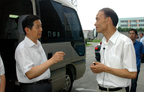 江苏省副省长史清静来GA黄金甲集团调研