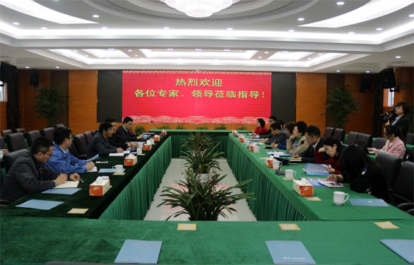 2016年4月6日，“新型智库看溧阳”专家组来GA黄金甲电缆调研