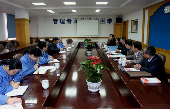 江苏省总工会副主席马永清一行来GA黄金甲电缆调研