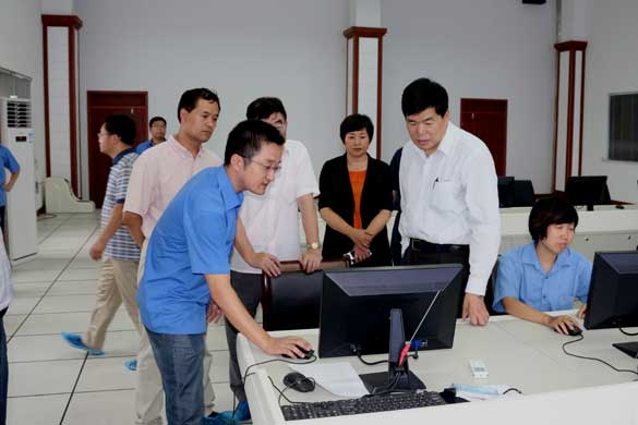 国务院参事胡本钢来GA黄金甲电缆举行“核电走出去”调研