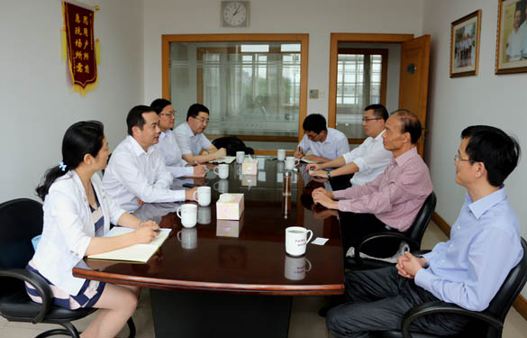 2015年6月4日，中国银行常州分行行长程祥一行来GA黄金甲电缆调研