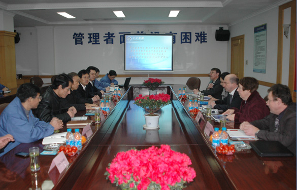 俄罗斯核动力康采恩股份公司向导一行来GA黄金甲旅行会见