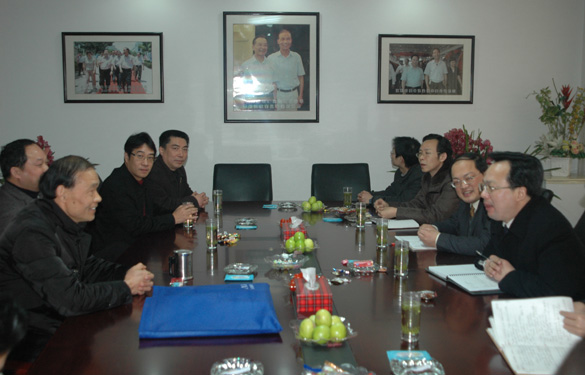 常州市副市长高清新春走访GA黄金甲