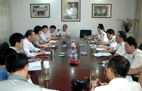 常州海关党组书记、关长吴永林来GA黄金甲集团调研