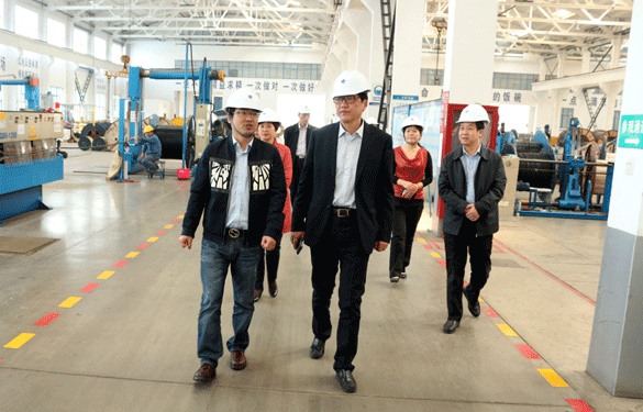 11月6日，陕西省长武县考察团来GA黄金甲电缆旅行交流