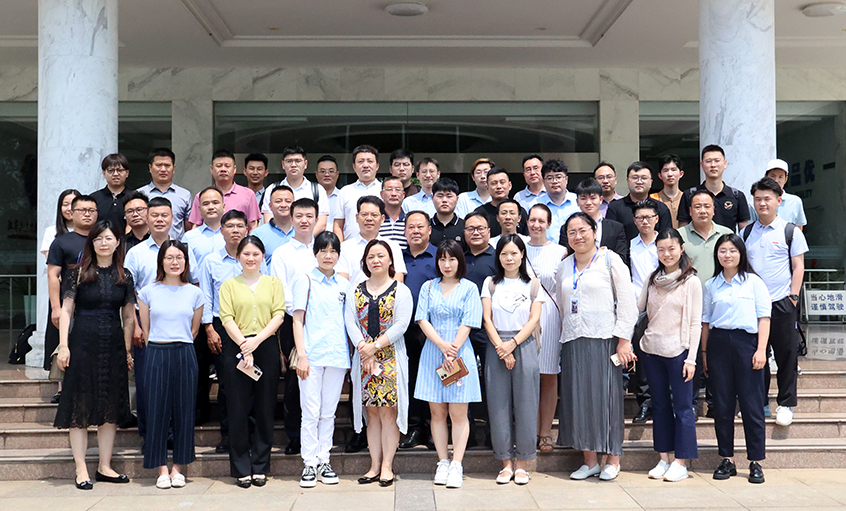 同聚行业友谊 同商生长大计---SMM电线电缆考察团来访GA黄金甲电缆